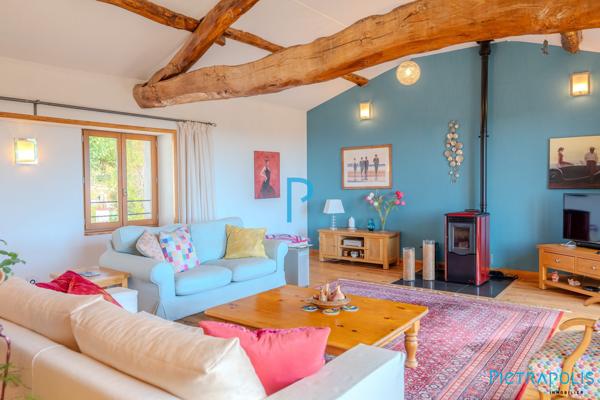 Ancien corps de ferme 191m² à Panissières
