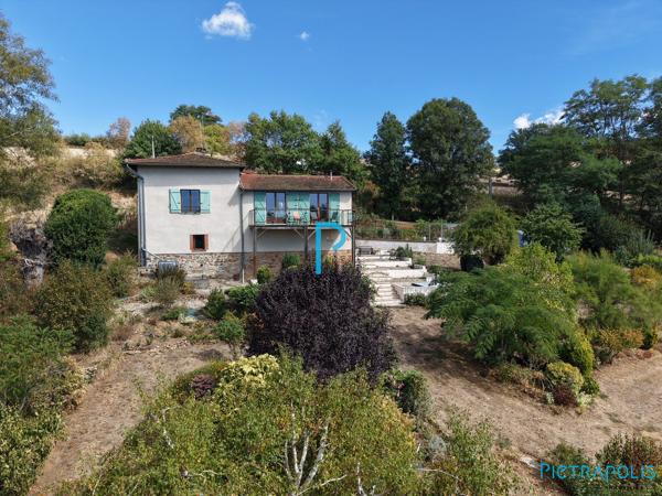 Ancien corps de ferme 191m² à Panissières