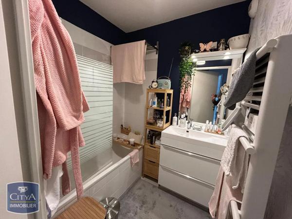 Appartement à louer 2 pièces 47.85m²