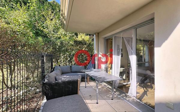 Appartement à vendre    3 pièces •  Thiais