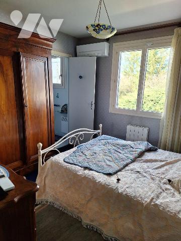 Maison à vendre à PIGNY limite FUSSY (CHER), charmante maison de 1984 élevée sur sous-sol compr...