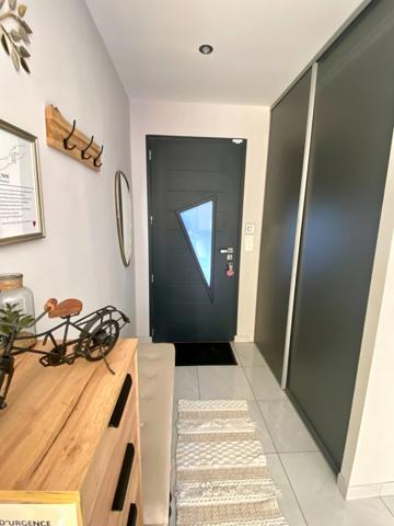 Grande maison de 6 pièces dans quartier prisé à RION DES LANDES (40)