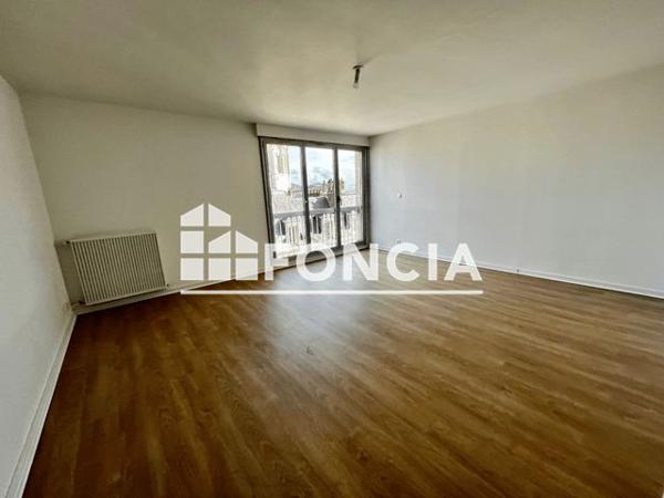 Location Appartement 4 pièces 88.1 m² - 10 BIS RUE DOBREE Nantes 44100