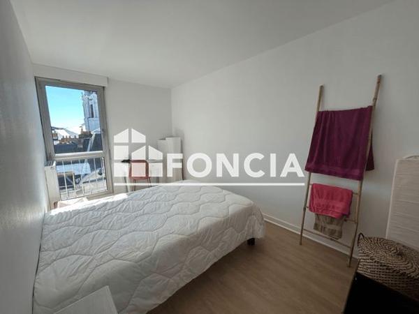 Location Appartement 4 pièces 88.1 m² - 10 BIS RUE DOBREE Nantes 44100