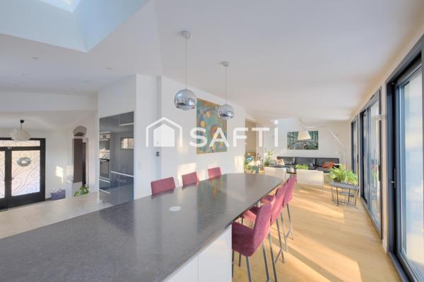 Maison d'exception avec magnifique jardin arboré au sein du quartier du Parc