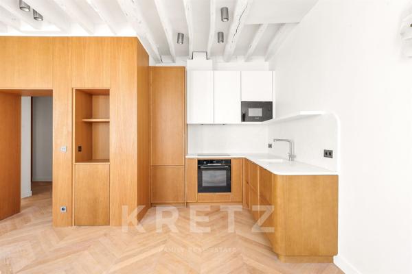 Appartement entièrement rénové au coeur du quartier Vaneau Babylone