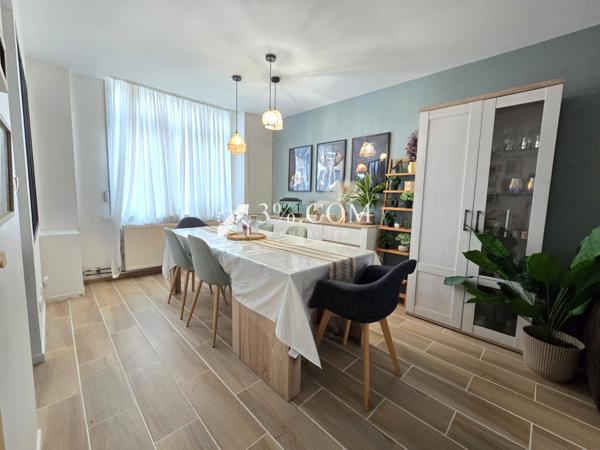 Maison 4 pièce(s) 2 chambre(s) 130 m²