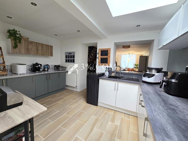 Maison 4 pièce(s) 2 chambre(s) 130 m²