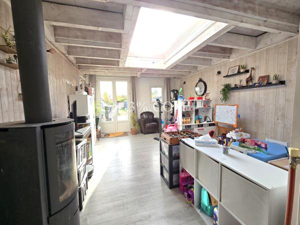 Maison 4 pièce(s) 2 chambre(s) 130 m²