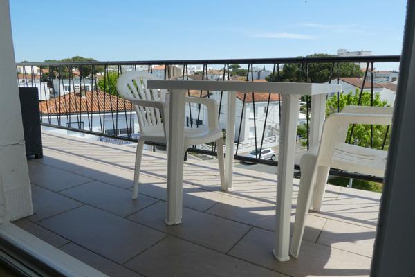 Royan centre ville - Appartement 200 m plage