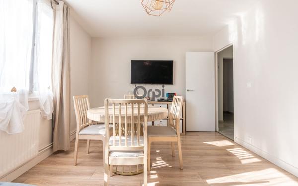 Appartement à vendre    3 pièces • 56,21 m2 Joinville-le-Pont