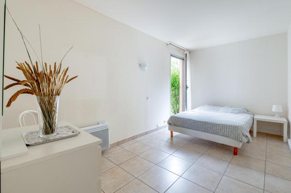 Montreuil (93100) 3 pièces avec terrasse-jardin dans copropriété conviviale