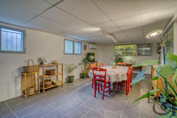 A vendre maison avec jardin proche de toutes les commodités à Puymiclan