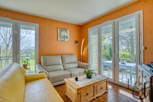 A vendre maison avec jardin proche de toutes les commodités à Puymiclan