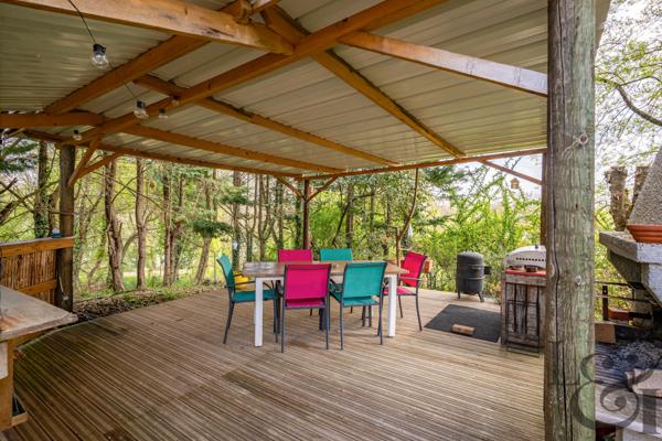 A vendre maison avec jardin proche de toutes les commodités à Puymiclan