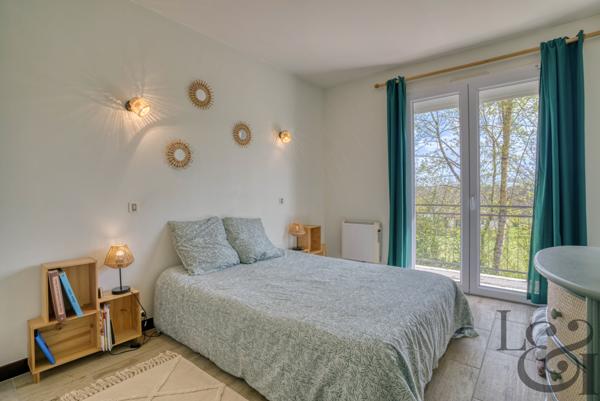 A vendre maison avec jardin proche de toutes les commodités à Puymiclan