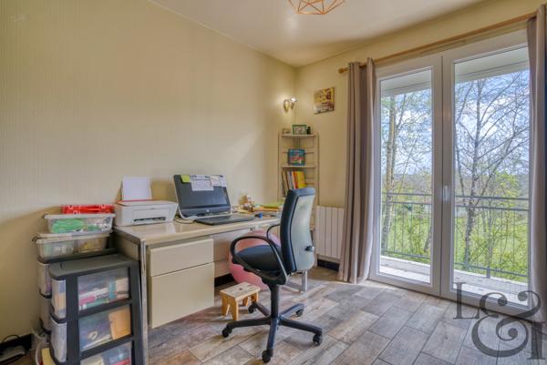 A vendre maison avec jardin proche de toutes les commodités à Puymiclan