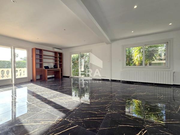 Maison 5 pièces - VILLENEUVE LOUBET- proche des plages