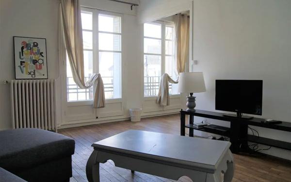 Appartement à louer    2 pièces • 64 m2 Laon