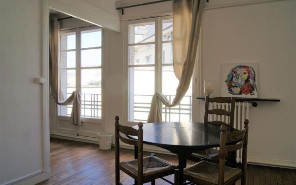 Appartement à louer    2 pièces • 64 m2 Laon