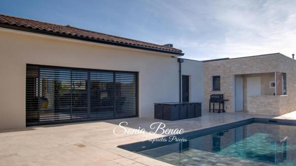 VILLA COMTEMPORAINE DE PLAIN PIED - T5 - PISCINE  - POOL HOUSE  - DOUBLE GARAGE - CARBONNE