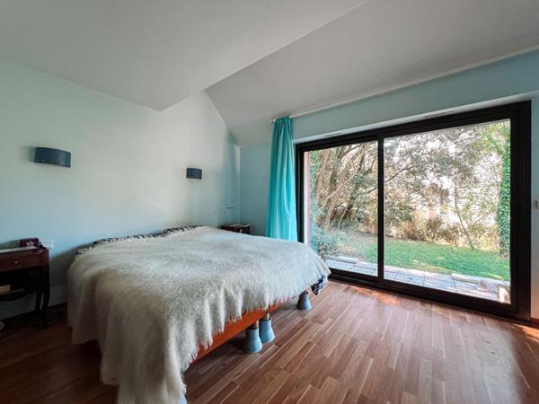 Maison 7 pièce(s) 6 chambre(s) 196.85 m²