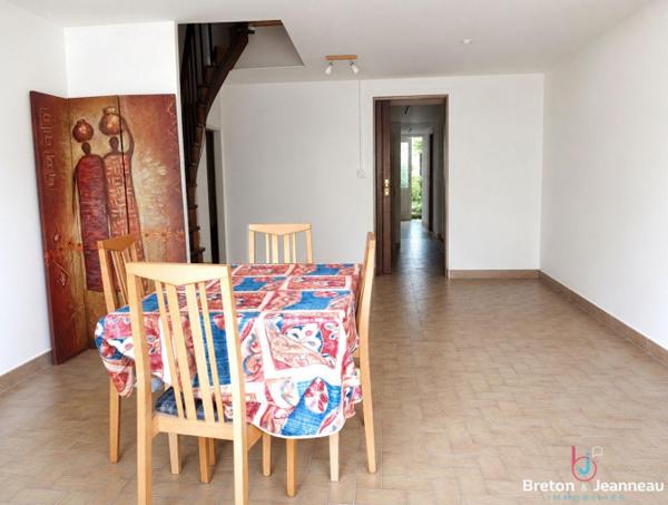 Maison de ville à rénover - Mayenne sud + 2kms