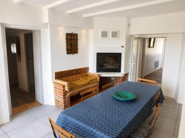 Maison 10 pièces de 300m²