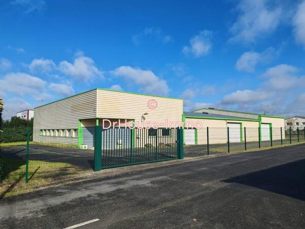Bureau à vendre 6 pièces de 960 m²