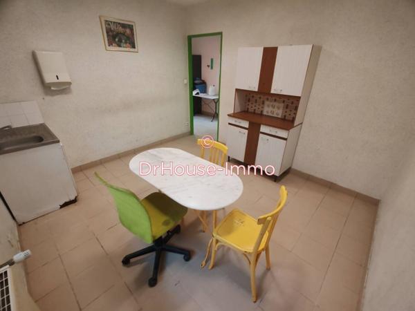 Bureau à vendre 6 pièces de 960 m²