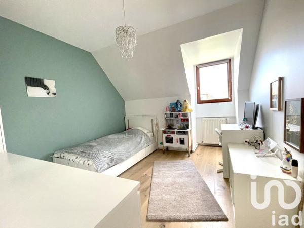 Maison 7 pièces de 150 m² à Maffliers (95560)