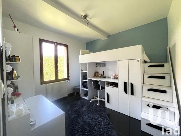 Maison 7 pièces de 150 m² à Maffliers (95560)