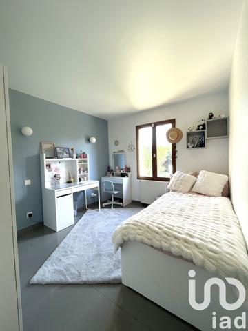 Maison 7 pièces de 150 m² à Maffliers (95560)