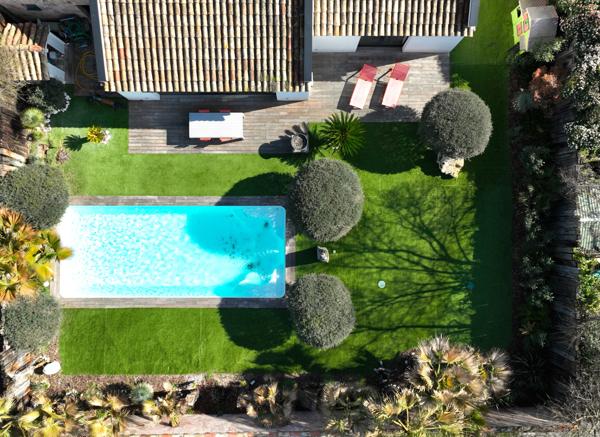 Castelnau-le-Lez (34170) Magnifique Villa contemporaine de 160m2, avec maison d'invité de 50m2 et garage de 40m2 sur un terrain de 900m