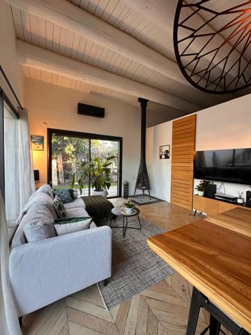 Castelnau-le-Lez (34170) Magnifique Villa contemporaine de 160m2, avec maison d'invité de 50m2 et garage de 40m2 sur un terrain de 900m