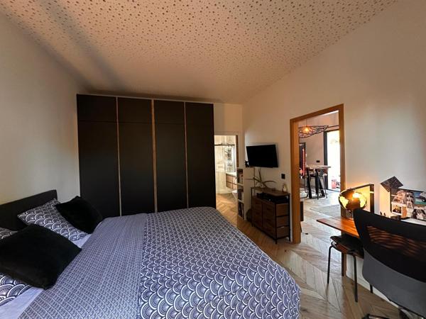 Castelnau-le-Lez (34170) Magnifique Villa contemporaine de 160m2, avec maison d'invité de 50m2 et garage de 40m2 sur un terrain de 900m