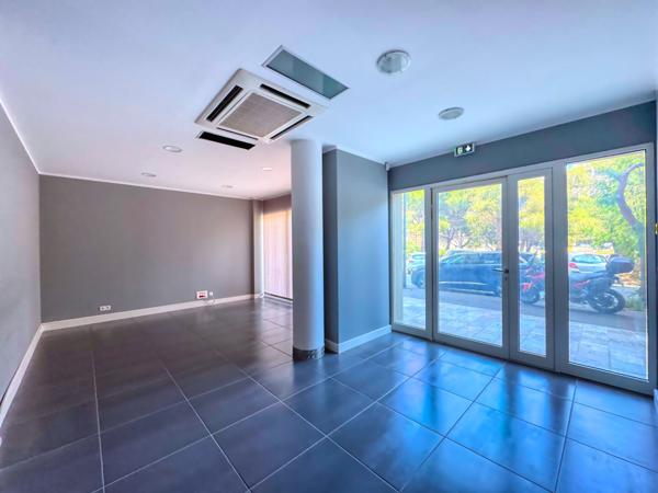 Vente Murs Local Professionnel Bureaux et Commerce 8 pièces Bastia Centre Ville