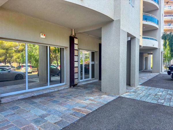 Vente Murs Local Professionnel Bureaux et Commerce 8 pièces Bastia Centre Ville