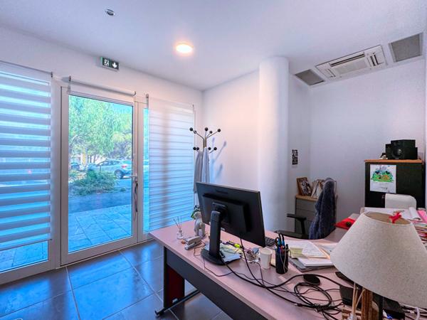 Vente Murs Local Professionnel Bureaux et Commerce 8 pièces Bastia Centre Ville