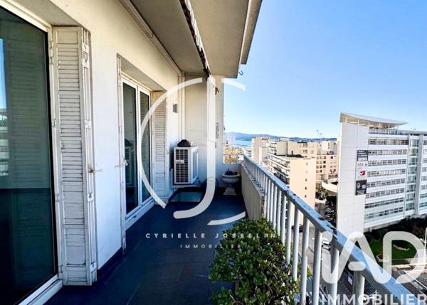 Appartement à vendre 4 pièces 79 m² Toulon