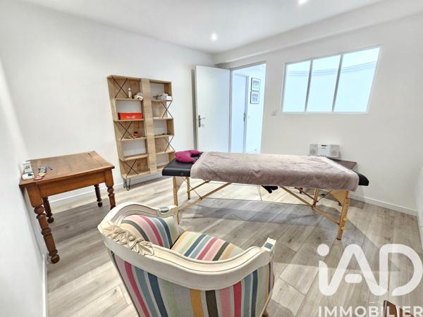 Maison à vendre 8 pièces 220 m² Marennes-Hiers-Brouage
