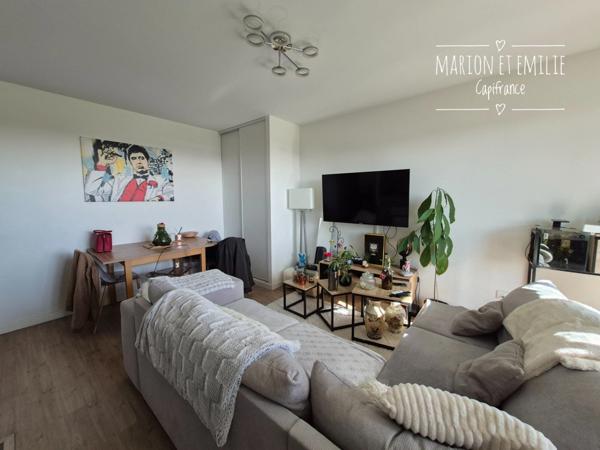 Appartement à vendre LA ROCHELLE - 1 chambre - balcon couvert - place de stationnement