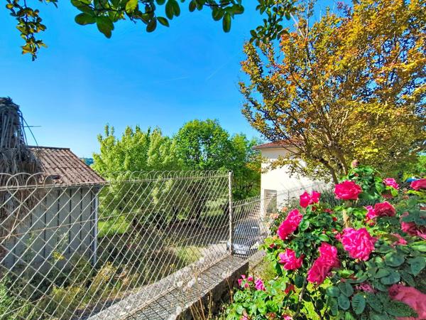 Maison familiale avec grand terrain proche Montauban