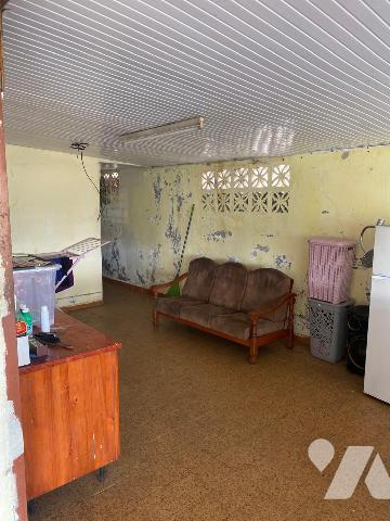 JOLIE MAISON DE VILLE A RAFRAICHIR A DILLON