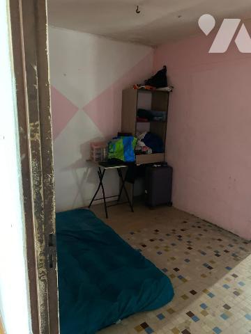 JOLIE MAISON DE VILLE A RAFRAICHIR A DILLON