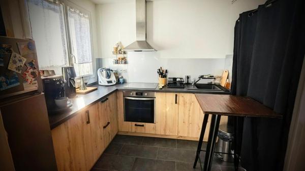 T2 meublé avec balcon, garage et cellier – Aucun travaux, prêt à vivre