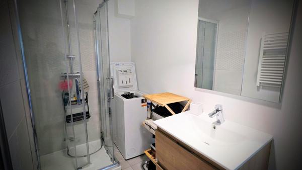 T2 meublé avec balcon, garage et cellier – Aucun travaux, prêt à vivre