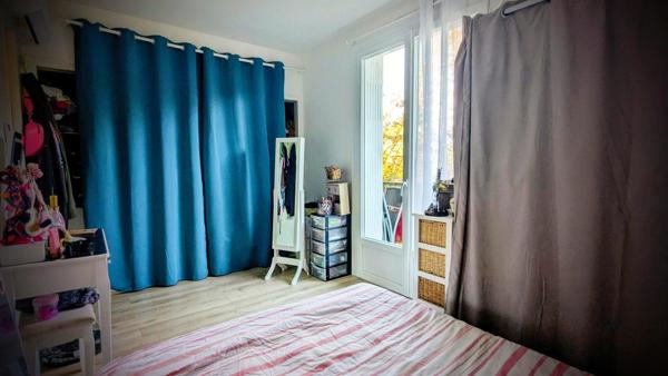 T2 meublé avec balcon, garage et cellier – Aucun travaux, prêt à vivre