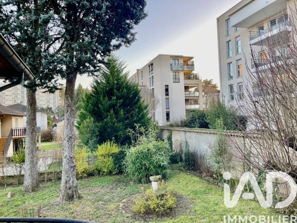 Maison à vendre 4 pièces 117 m² Tassin-la-Demi-Lune