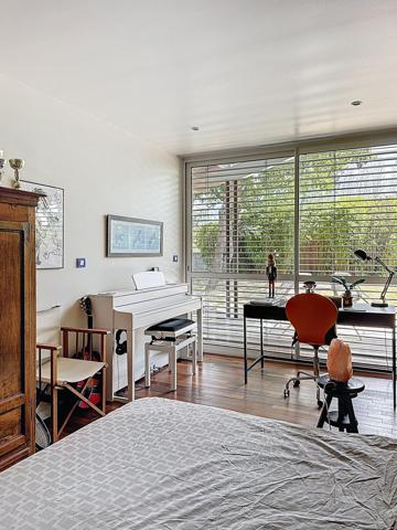 SAINT-LYS - Maison d’architecte 208 m2, baignée de lumière dans un cadre verdoyant